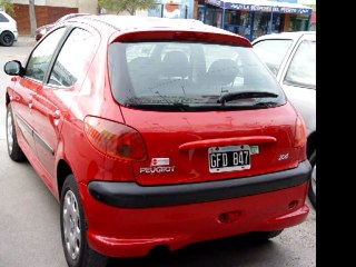 AUTOS EN MADRYN - Peugeot 206 XR Premium - modelo 2007