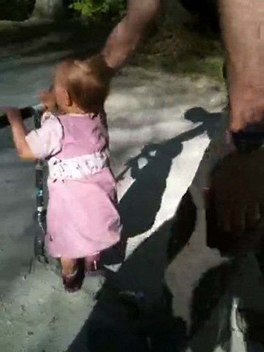 Et encore une fonceuse!