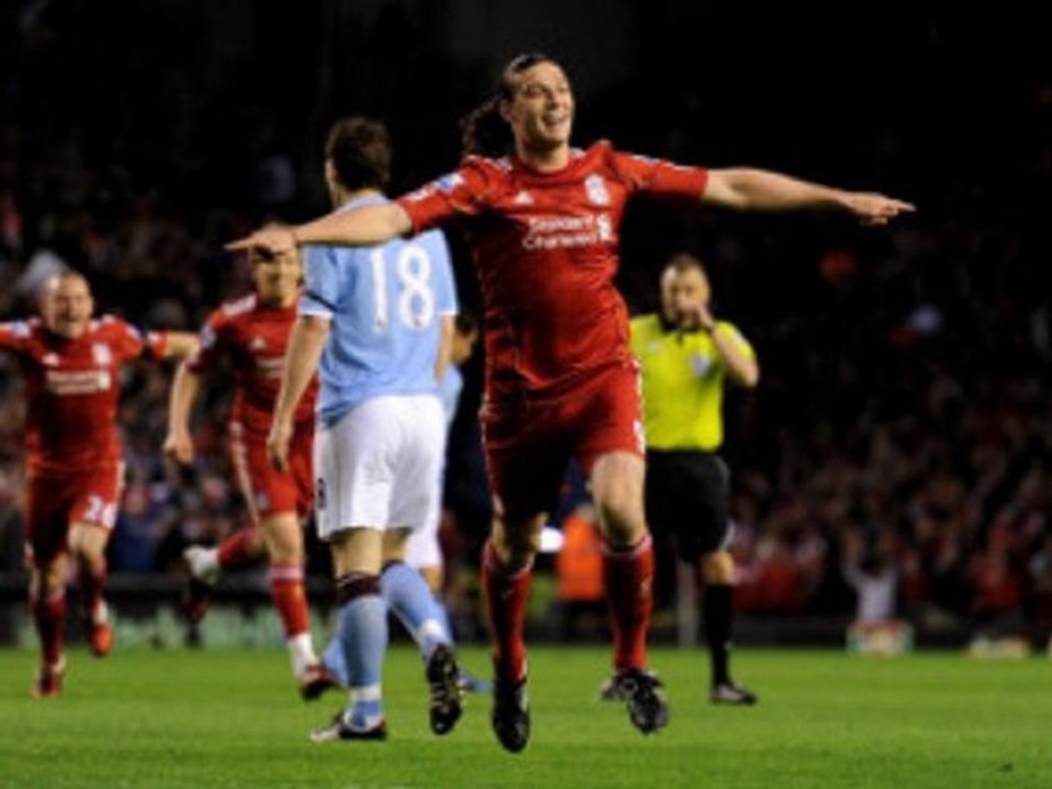 Liverpool 3-0 Manchester City Carroll superb-double, Kuyt great-strike