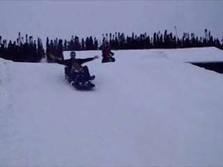 gocanada 20110410 Slide in Tanya Beach JN