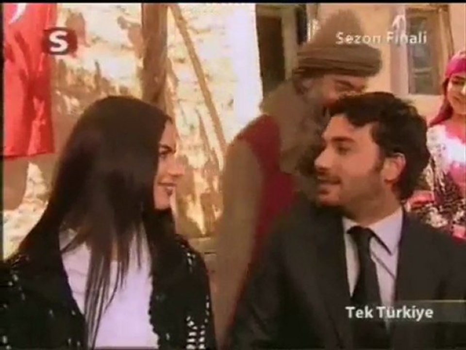 Gelincik dila tarik