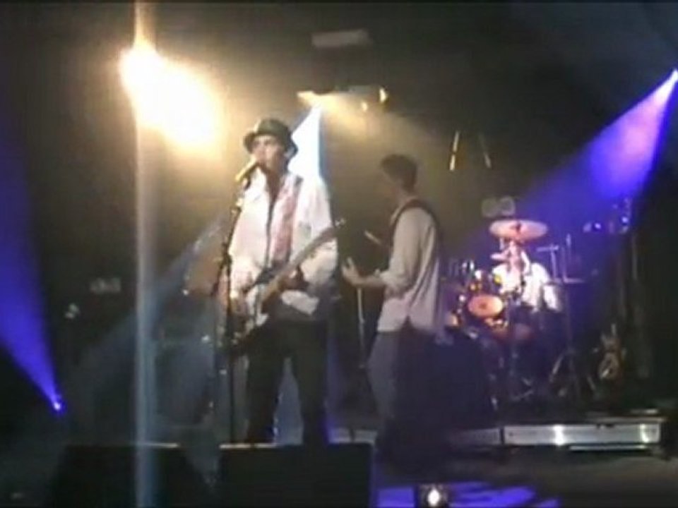 J'irai cracher sur vos tombes