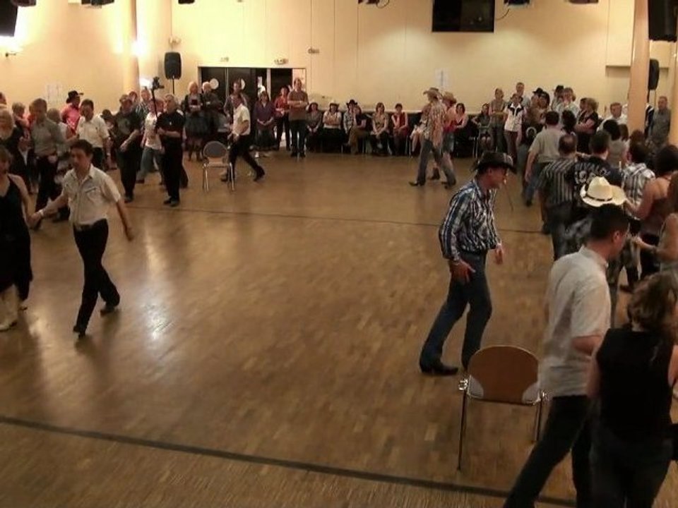 bal country à Le Port-Marly samedi 09 avril 2011