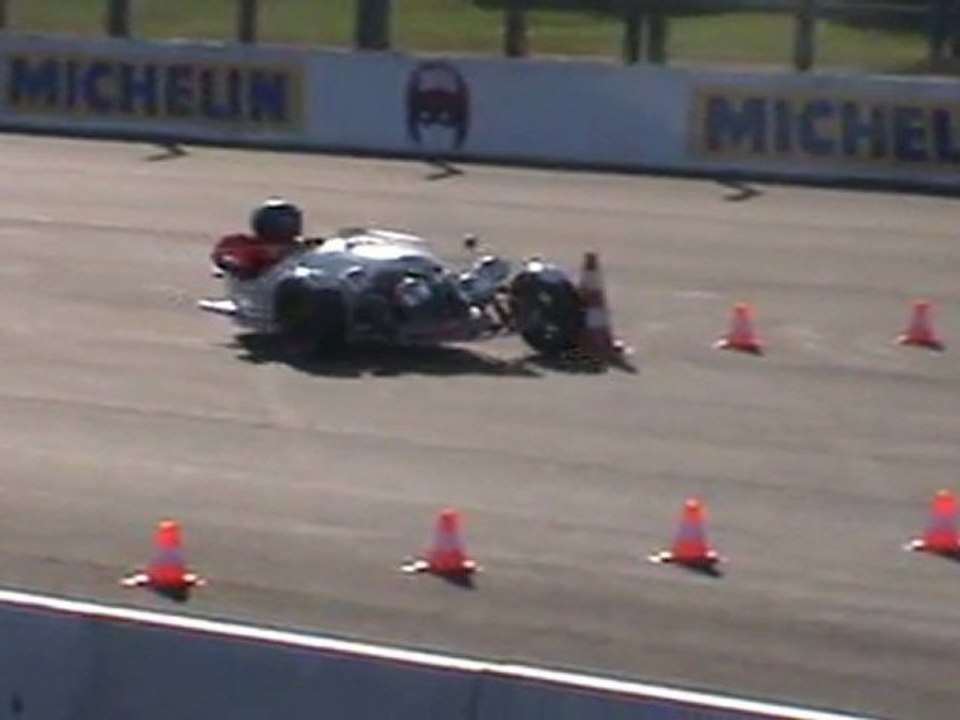 JZR 500 Cx BABOON 1 Linas Montlhery 10/04/2011