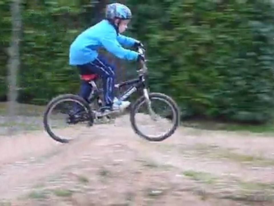 Petite sesion Bmx Course Par [ Riders-Driver ]