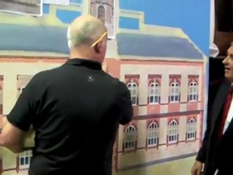 Aureilhan - Préparation des chars pour la cavalcade