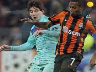 BARCELONA'LI MESSİ TARİHE GEÇTİ