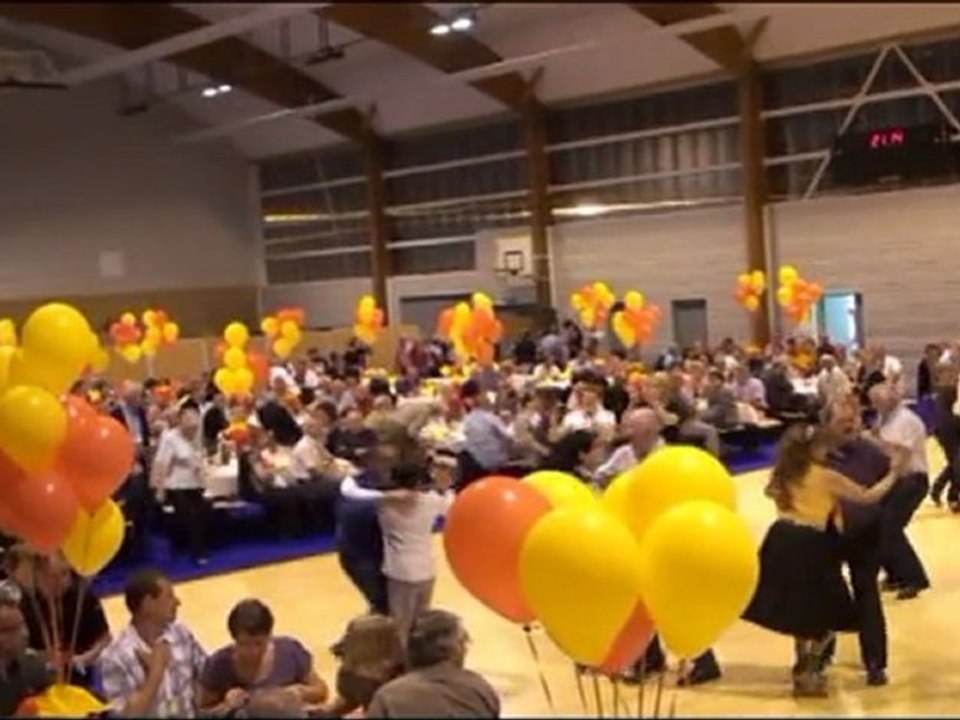 Dîner dansant avec l'orchestre Laurent Vergnes