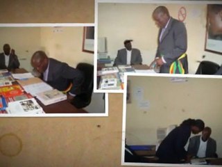 REMISE DE DON DE LIVRES MAIRIE DE YAOUNDÉ 4ÈME