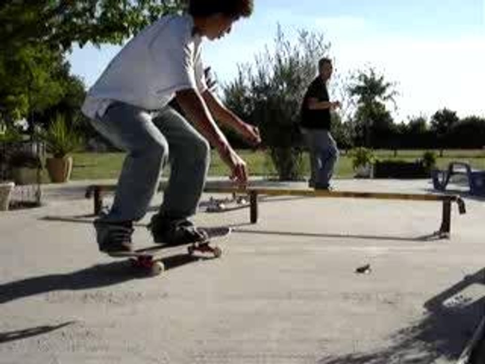 adrien en heelflip