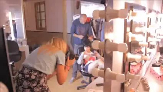 Making Off de Angy en la sesion de fotos para Refresh (Summer 2011)