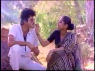 Paniyil Nanaiyum Malargal Rendu