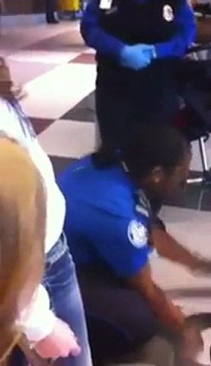 Etats-Unis : une palpation qui fait scandale