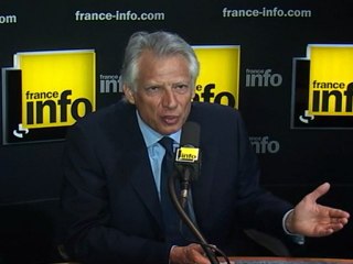 Présidentielle: "pseudo-candidatures" et "kermesse politique"