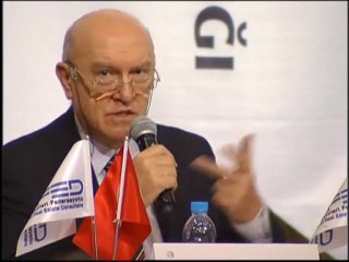 Bl.1-Bülent AKARCALI-ESKİ SAĞLIK VE TURİZM BAKANI