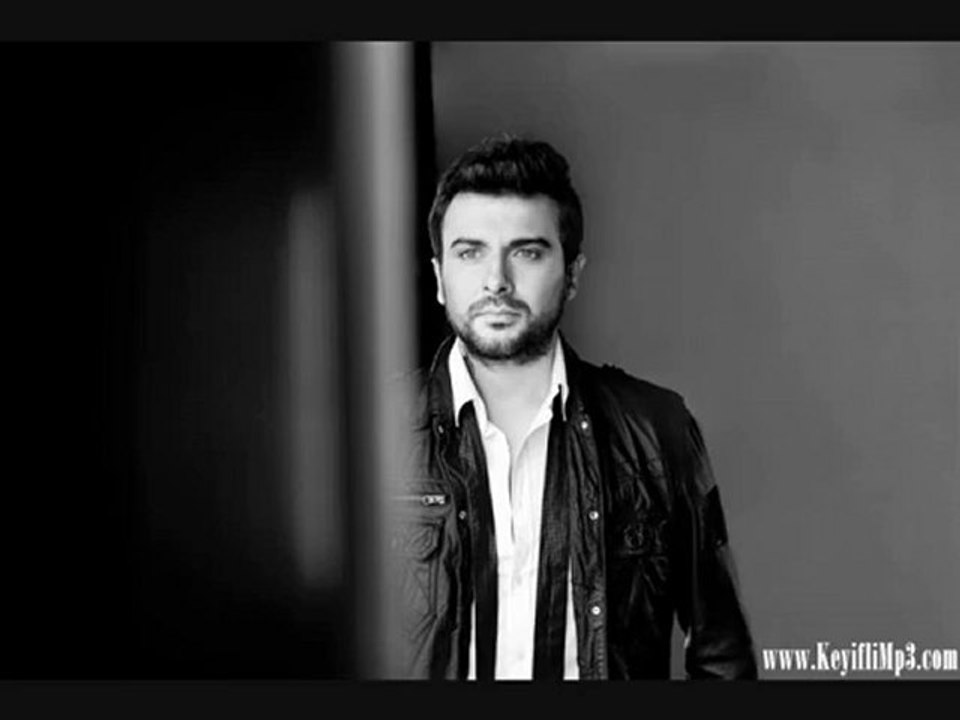 Gökhan Tepe - Kırmızı Halı l 2011