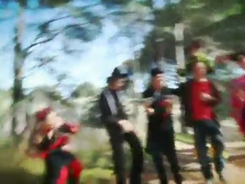 POP DANCE ESPAÑOL ► GONZALO CANTANTE ♫ El Parque de la Iguana