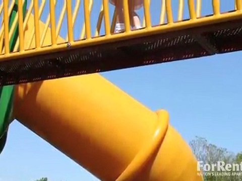 Montreal Courts Apartments in Little Canada, MN - ...