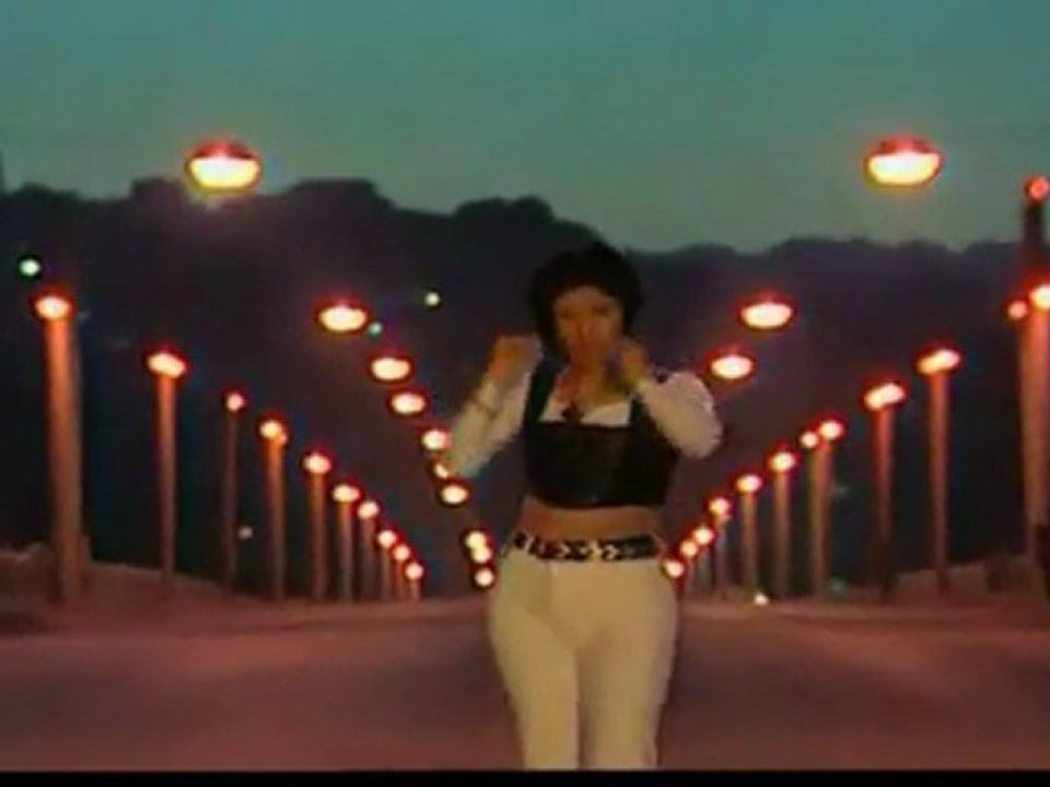 Bendeniz - NELER OLACAK video klip NOSTALJI