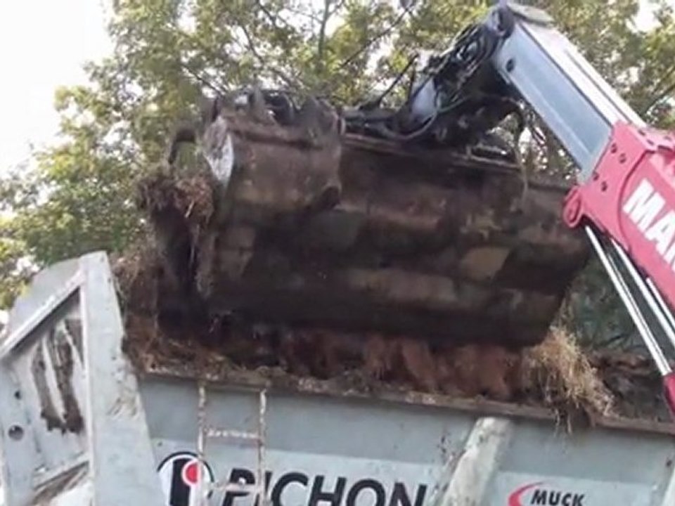 PICHON Epandeur à fumier Muck Master M16