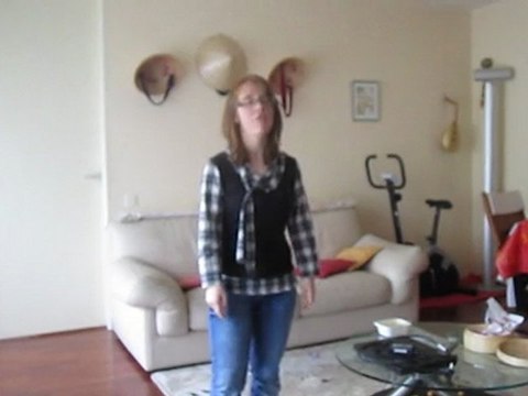 marine chante ah qu'elles sont les filles de mon pays d'enrico macias