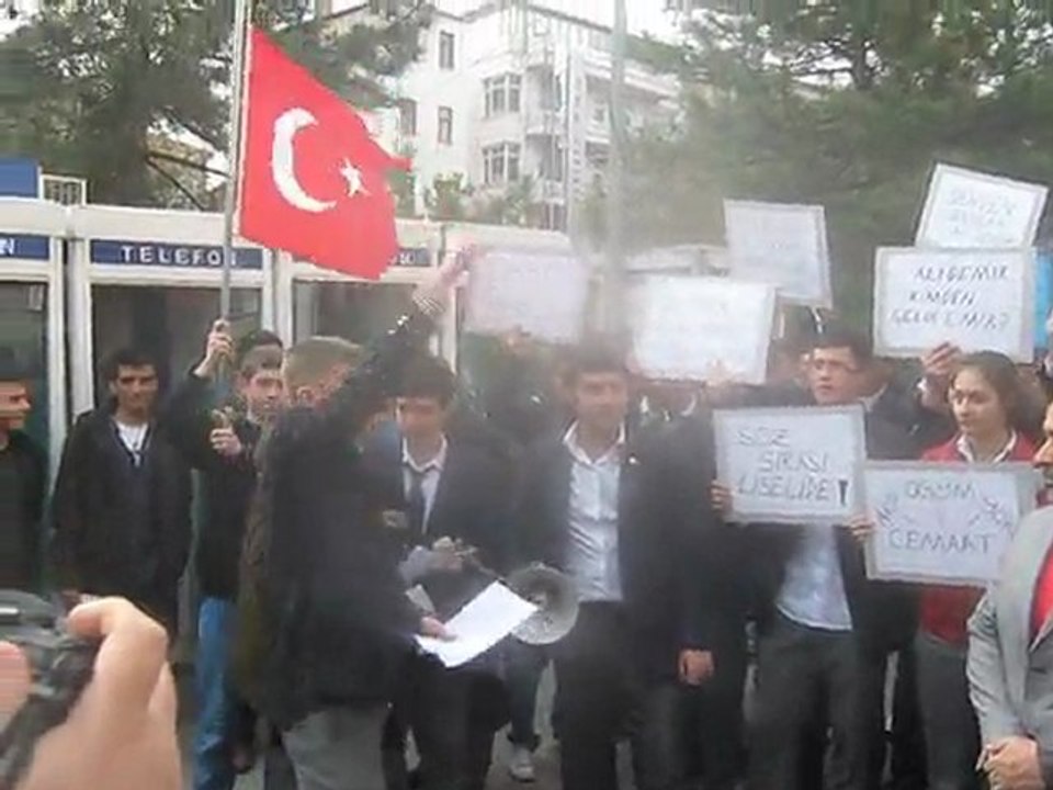 Kırıkkale'de YGS Protestosu
