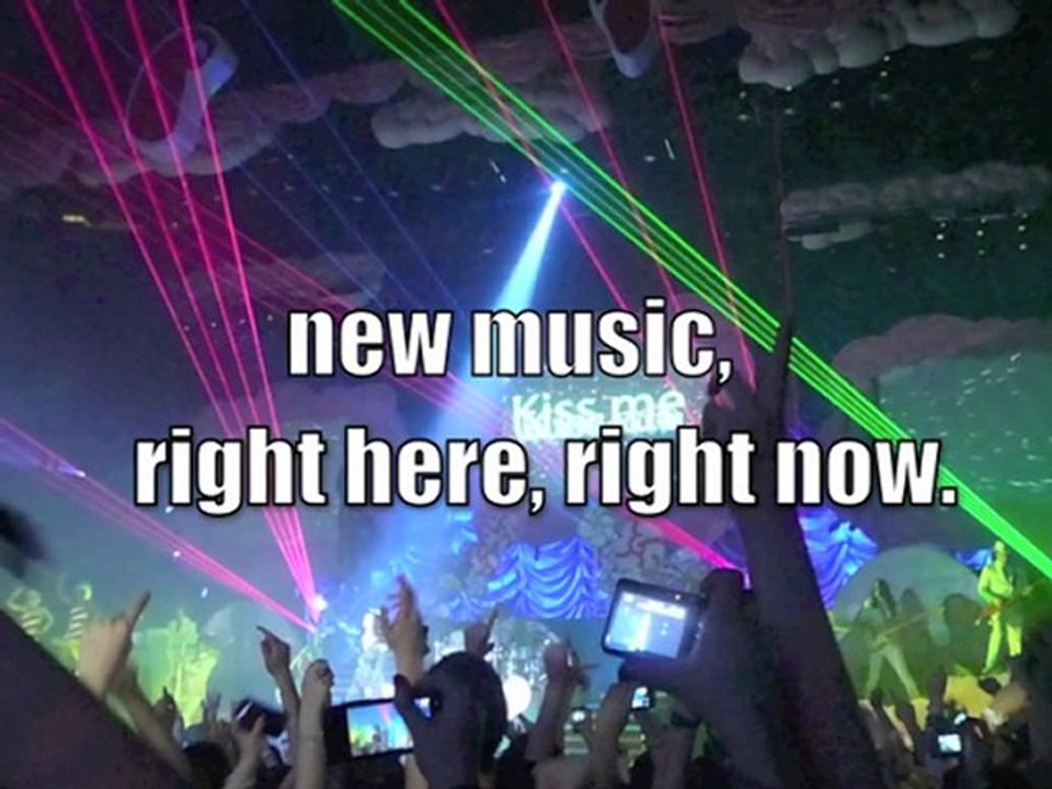 aliens invading by ke$ha!! for ke$ha fans!! new music, right here, right now.