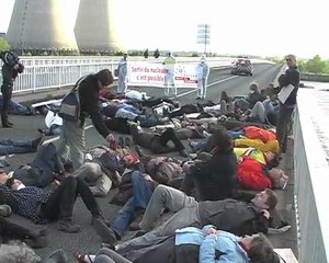 Manifestation antinucléaire à Belleville sur Loire
