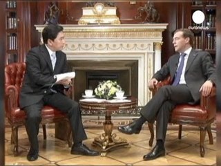Qui de Vladimir Poutine ou de Dmitri Medvedev briguera...