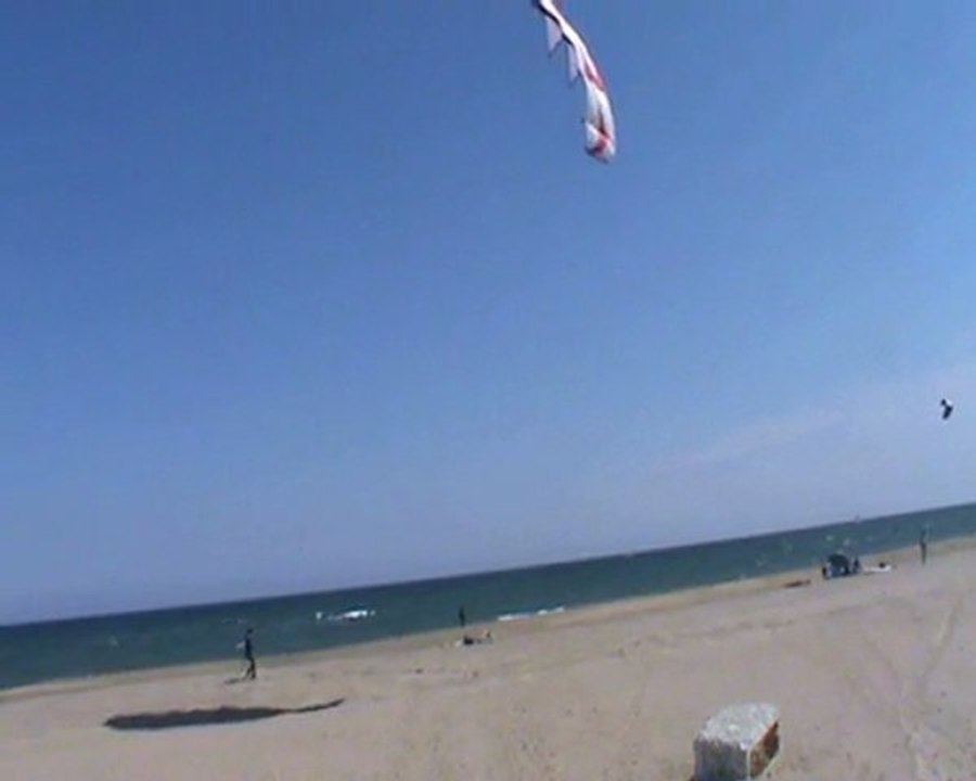 essai   aile 18m 14 04 2011  Aile auto-zénith ou auto-stable