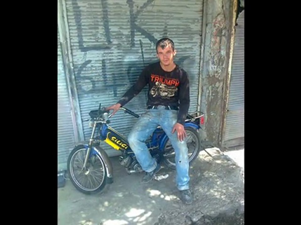 ÖYLE BİR GEÇER ZAMANKİ