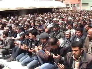 'KCK' operasyonları kınandı