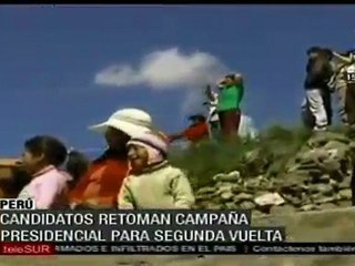 Reanudan campañas presidenciales en Perú