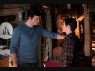 Smallville 10 Episode 17 “Kent” - Part 1 of 5