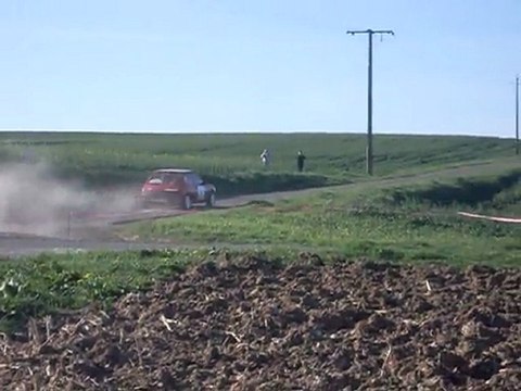 rallye Vervins 2011 205 gti n° 34.