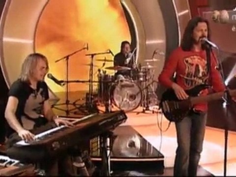 Rúzsa Magdolna - Édes veszélyes élet (M1 Szerencseszombat 2011-04-23) by Jofi