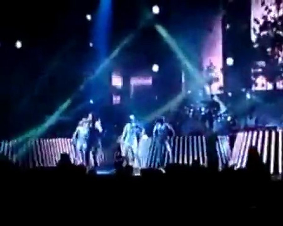 13_Taken_By_A_Stranger Lena Meyer-Landrut Lena Live Tour LLT Auftaktkonzert Berlin 13.04.2011