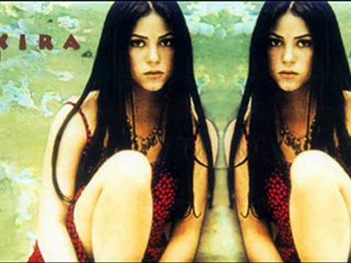 Shakira - Estoy Aquí (English Version) @ShakiraMega