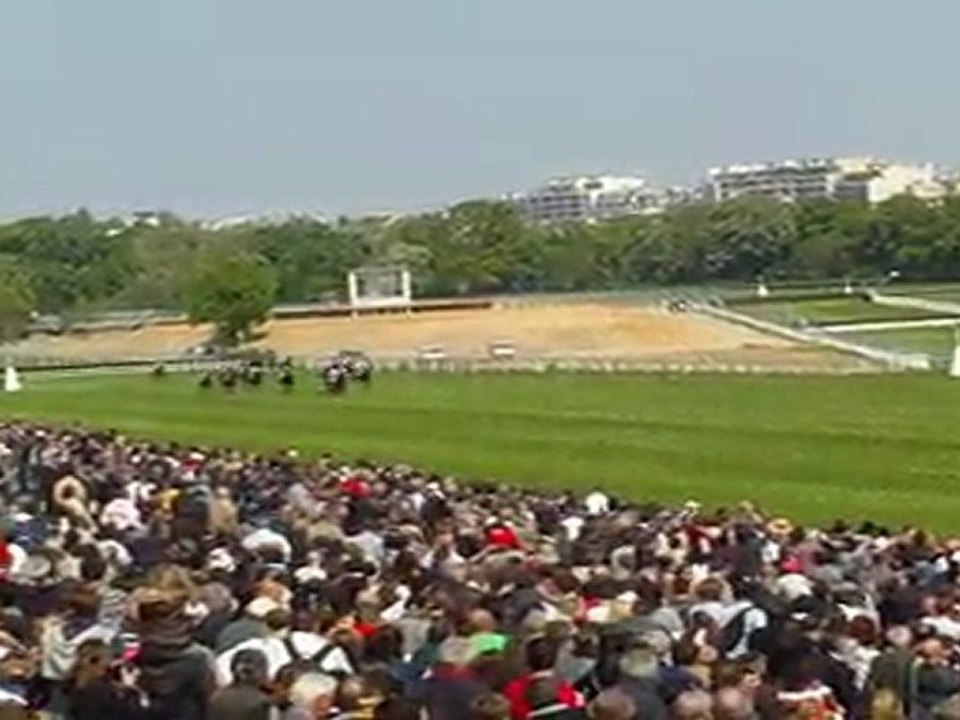 Avril 2011 - Prix Président République Hippodrome Auteuil (horserace) - ARRIVEE - 17 avril 2011 - Part 3/3
