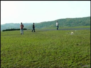 Course d'hélicos avec José et Fédéric - Trex700 VS Trex600 - Avril 2011.
