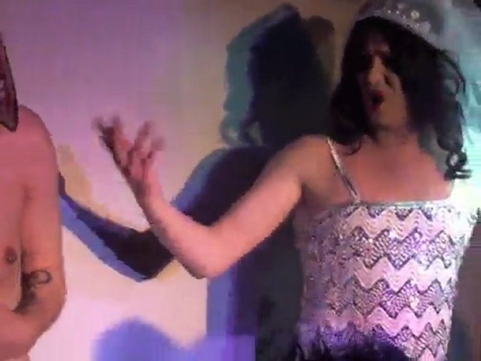 Nina Queer @ Irrenhouse  Drag Queen Party Berlin