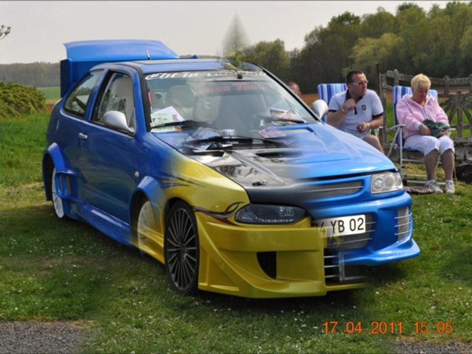 Meeting de la ville de VILLESELVE organisée par le club les déjantés du tuning