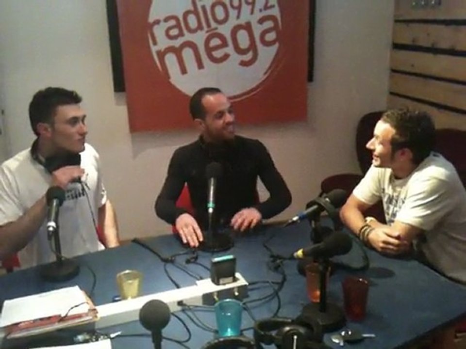 Deejay Nicolson en direct de La Fine Ekipe!