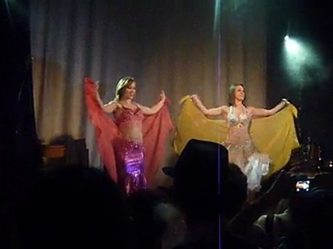 Psychomot gala 2011- danse orientale 1