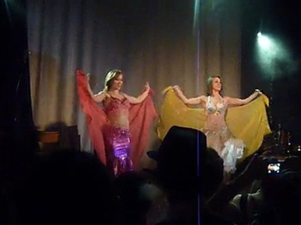 Psychomot gala 2011- danse orientale 1