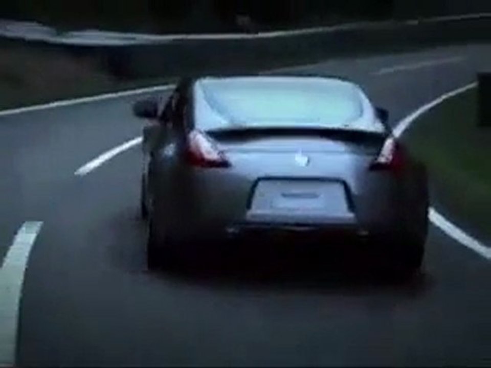 Nissan 370Z - QUATRO RODAS