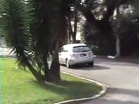 Subaru Impreza 2.0 - QUATRO RODAS