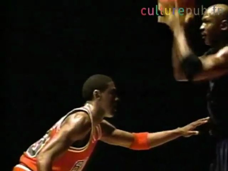 NBA playoff tribute: best basketball players and ads