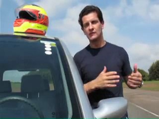 Longa Duração: Effa M100 - QUATRO RODAS