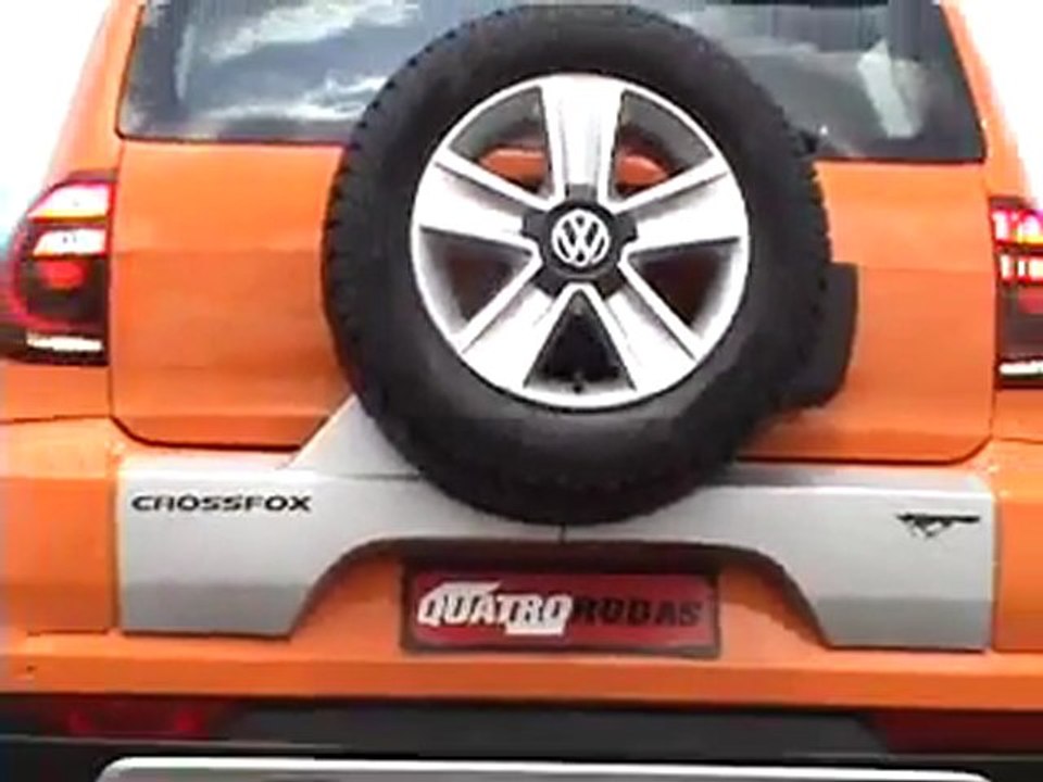 Volkswagen CrossFox - QUATRO RODAS